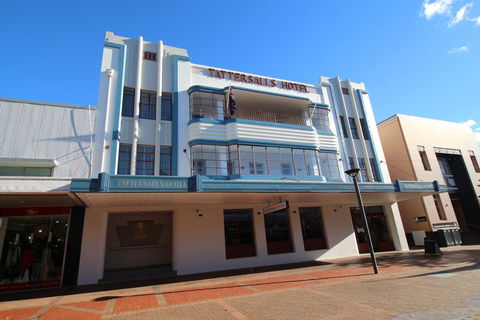Tattersalls Hotel - Sydneys Hotel 0