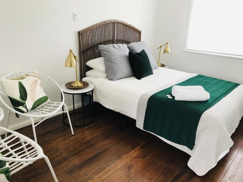 Tea Gardens Hotel - Sydneys Hotel 1