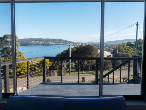 The Beach Escape - Sydneys Hotel 3