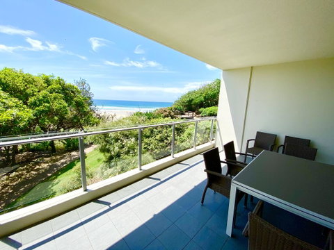The Beach Resort Cabarita - Sydneys Hotel 0