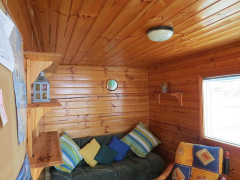 Captain Cook Holiday Park - Sydneys Hotel 1