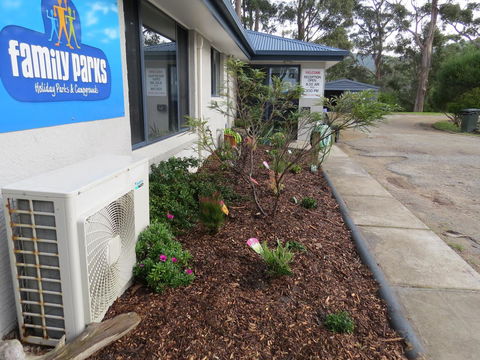 Captain Cook Holiday Park - Sydneys Hotel 30