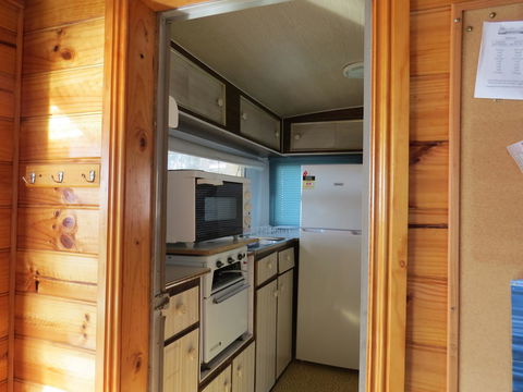 Captain Cook Holiday Park - Sydneys Hotel 29