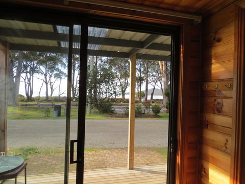 Captain Cook Holiday Park - Sydneys Hotel 13