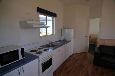 Bicheno East Coast Holiday Park - Sydneys Hotel 1