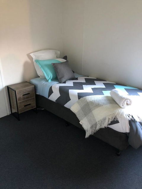 Harvey House - Sydneys Hotel 18