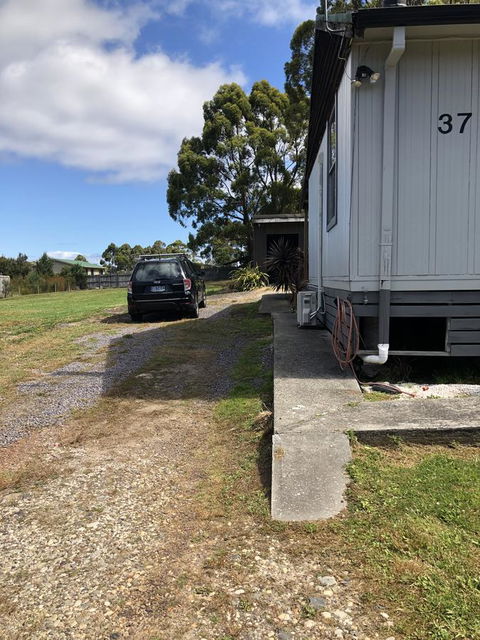 Harvey House - Sydneys Hotel 3