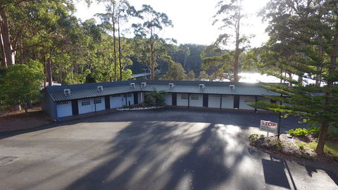 The Fox And Hounds Historic Hotel - Sydneys Hotel 3
