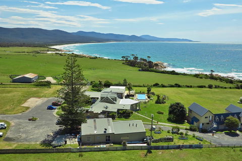 Diamond Island Resort - Sydneys Hotel 27