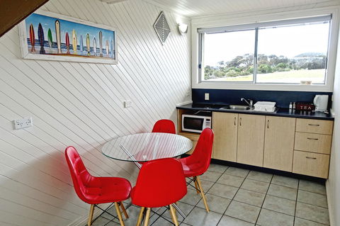 Diamond Island Resort - Sydneys Hotel 16