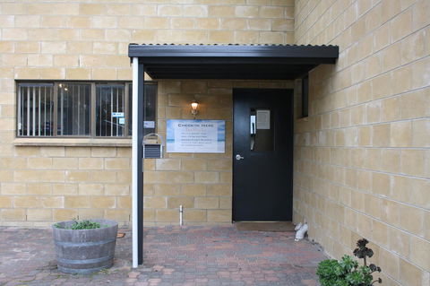 Seaview Holiday Park - Sydneys Hotel 8