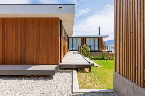 Blessington Beach Retreat - Sydneys Hotel 41