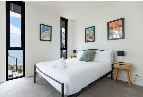 Blessington Beach Retreat - Sydneys Hotel 23