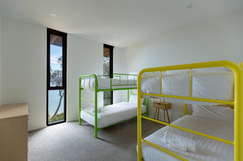 Blessington Beach Retreat - Sydneys Hotel 25