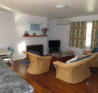Orford Prosser Holiday Units - Sydneys Hotel