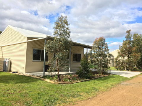 Taras Richmond Farmstay - Sydneys Hotel 30