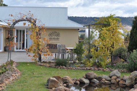 Taras Richmond Farmstay - Sydneys Hotel 12