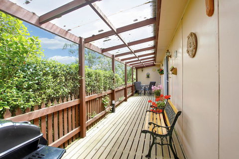 Tamar River Retreat - Sydneys Hotel 1