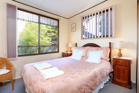 Tamar River Retreat - Sydneys Hotel 18