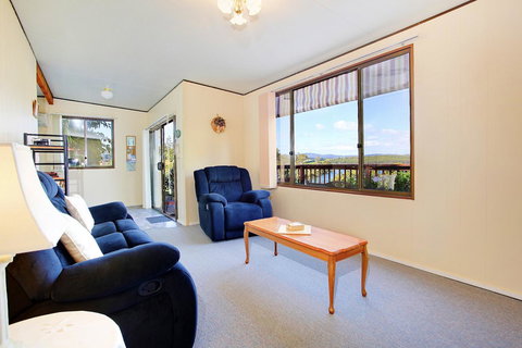 Tamar River Retreat - Sydneys Hotel 16