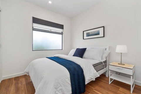 Rosewater Townhouses Dromana - Sydneys Hotel 3