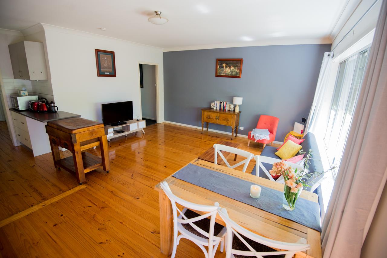 Archdale Junction VIC Sydneys Hotel