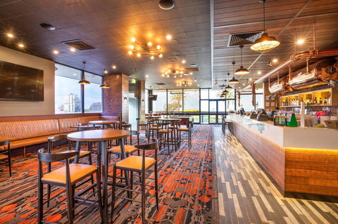 Nightcap At Sandringham Hotel - Sydneys Hotel 10