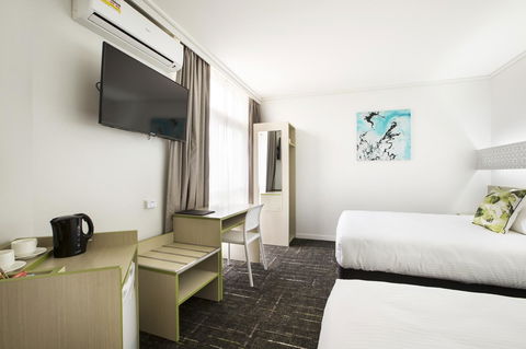 Nightcap At Sandringham Hotel - Sydneys Hotel 17