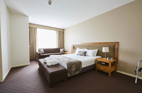 Mornington Hotel - Sydneys Hotel 0