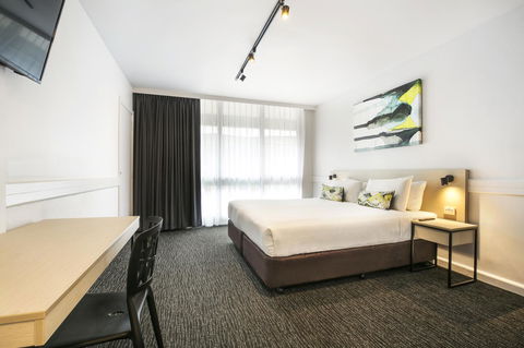 Nightcap At Matthew Flinders Hotel - Sydneys Hotel 31