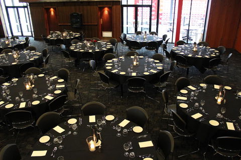 Nightcap At Matthew Flinders Hotel - Sydneys Hotel 10
