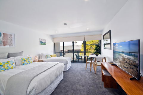 Lorne Bay View Motel - Sydneys Hotel 33