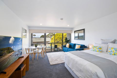 Lorne Bay View Motel - Sydneys Hotel 38