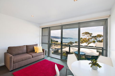 Lorne Bay View Motel - Sydneys Hotel 2