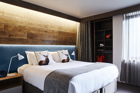 Astra Falls Creek - Sydneys Hotel 27