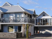 Book Port Fairy Accommodation Vacations Sydneys Hotel Sydneys Hotel