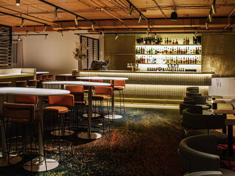 Pullman Melbourne City Centre - Sydneys Hotel 9