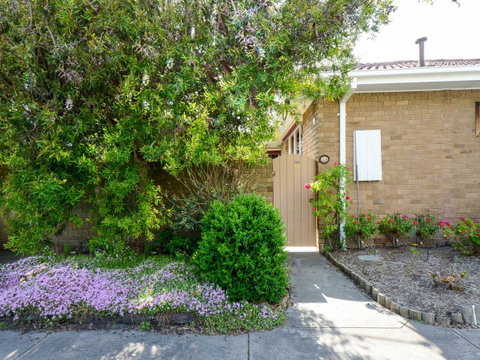 Boutique Stays Sandyside- Sandringham Villa Units - Sydneys Hotel 1