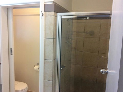 Heyfield Motel And Apartments - Sydneys Hotel 20