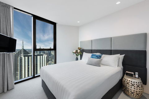 Imagine Lighthouse - Sydneys Hotel 25