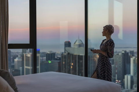 Imagine Lighthouse - Sydneys Hotel 14