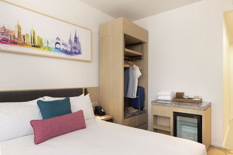 Ibis Melbourne Central - Sydneys Hotel 25