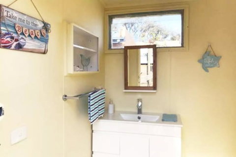 Nautique Beach House - Sydneys Hotel 20