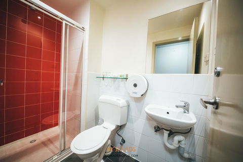 Nomads Melbourne Backpackers - Sydneys Hotel 17