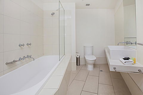 Waterfront Melbourne Apartments - Sydneys Hotel 29