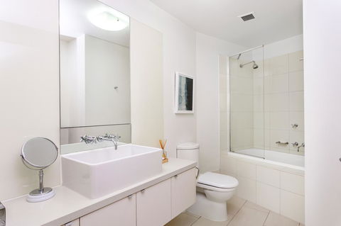 Waterfront Melbourne Apartments - Sydneys Hotel 37
