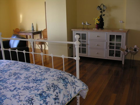 Clifftop Apartments Portland Vic - Sydneys Hotel 9