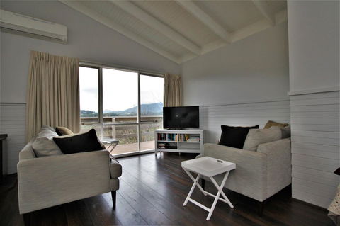 Hamptons In Healesville - Sydneys Hotel 6