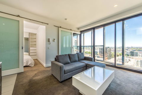 Amazing Accommodations: Vogue - Sydneys Hotel 35