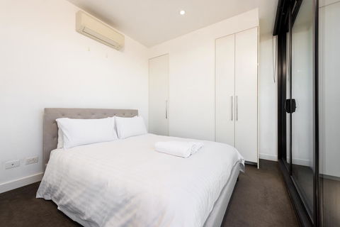 Amazing Accommodations: Vogue - Sydneys Hotel 37